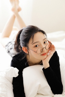 金梅瓶2